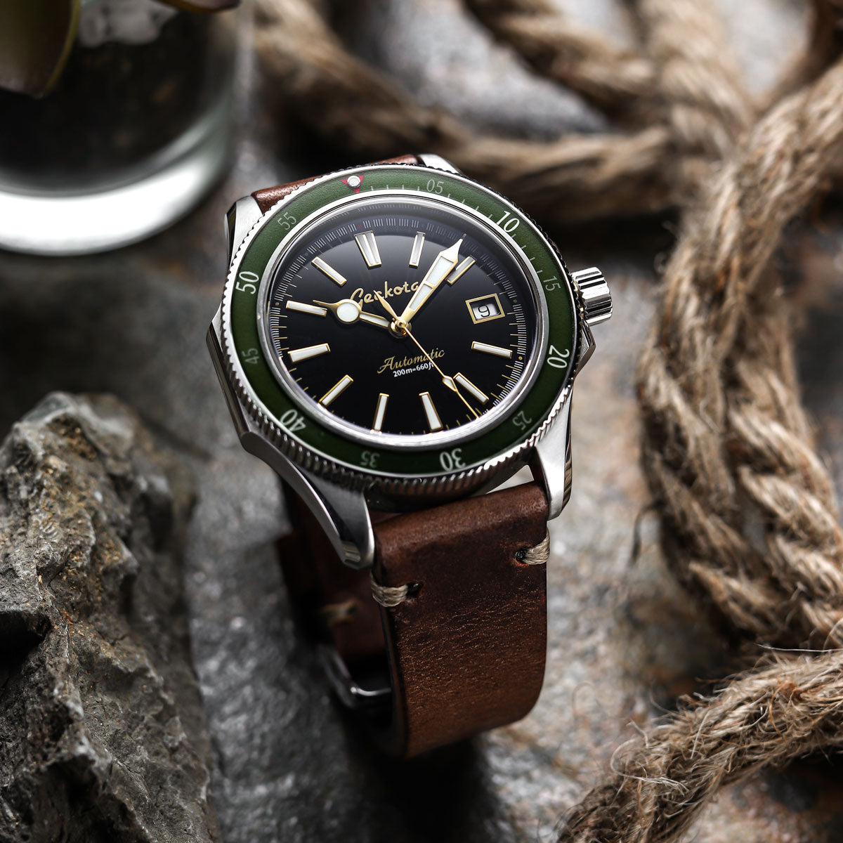 Hunter discount green watch